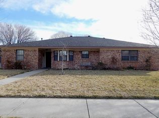 8307 Whittier Dr, Amarillo, TX 79110