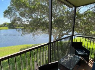 436 Lakeview Dr, Fort Lauderdale, FL 33326