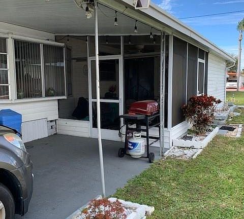 2nd image of 34415 Oleander Dr N