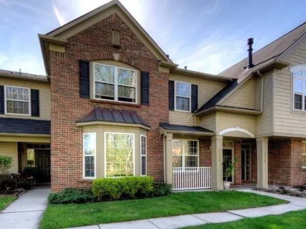3998 Norwich Dr, Canton, MI 48188