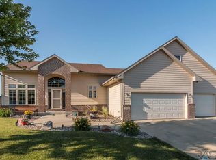 7609 W Legacy St, Sioux Falls, SD 57106
