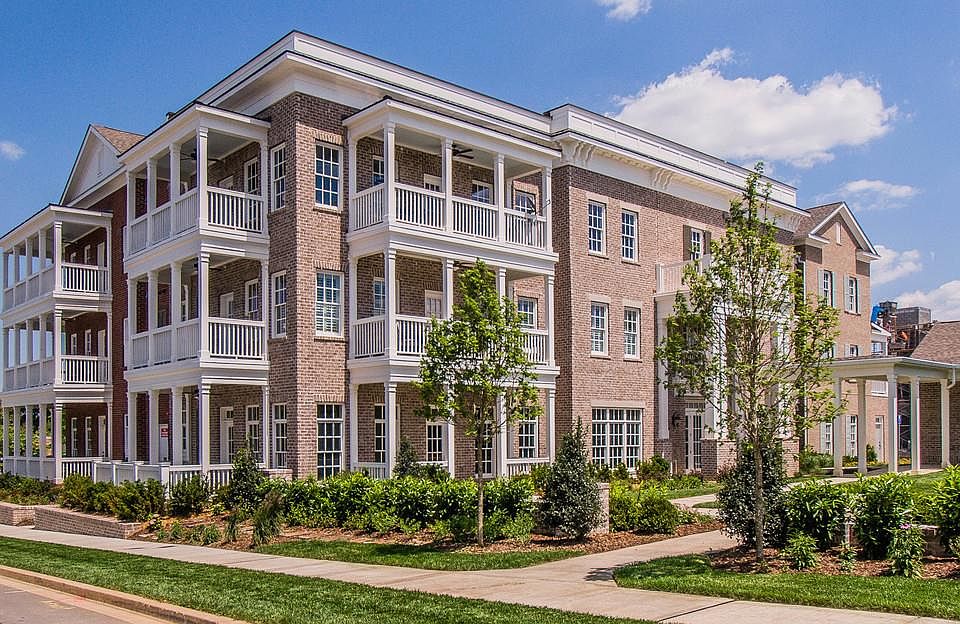 1st image of 6000 Keats St Unit 302