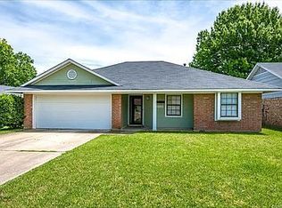 2520 Downs St, Bossier City, LA 71111