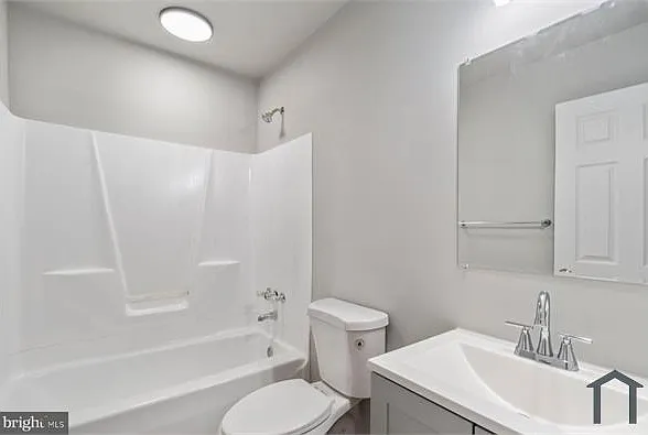 404 N Lakewood Ave — Photo 11