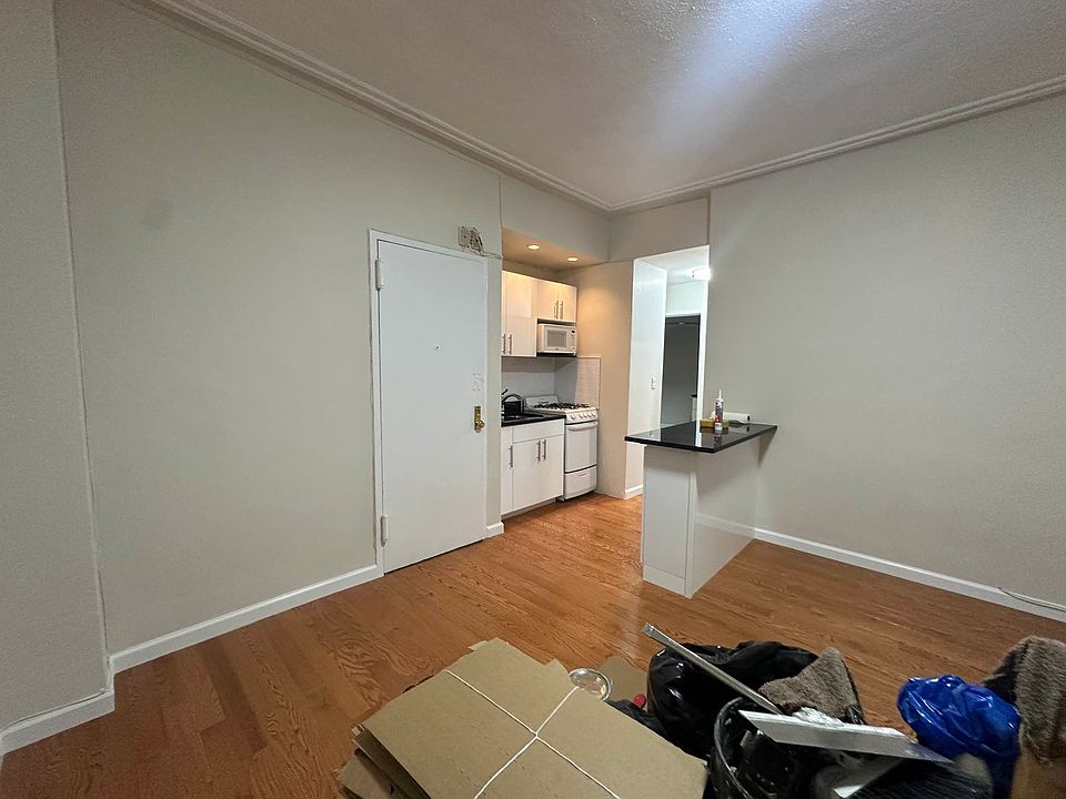 1st image of 11 E 32nd St APT 3A