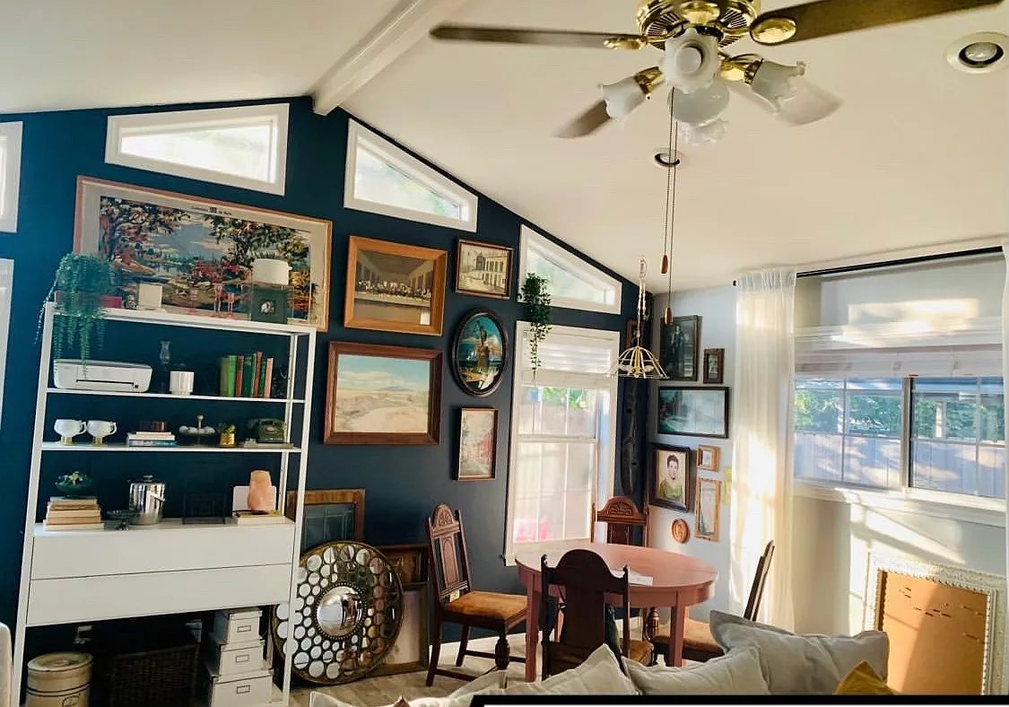 1 bed, 1100 sqft, $2,100 — Photo 1