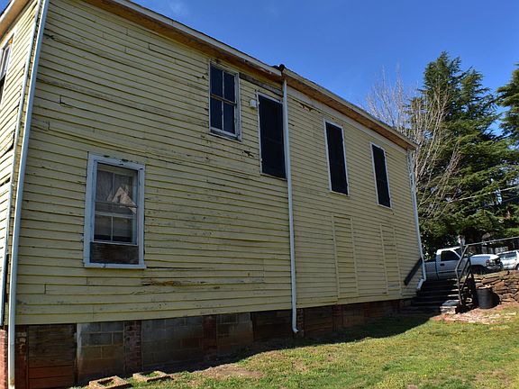 4th image of 1301 Pierce St