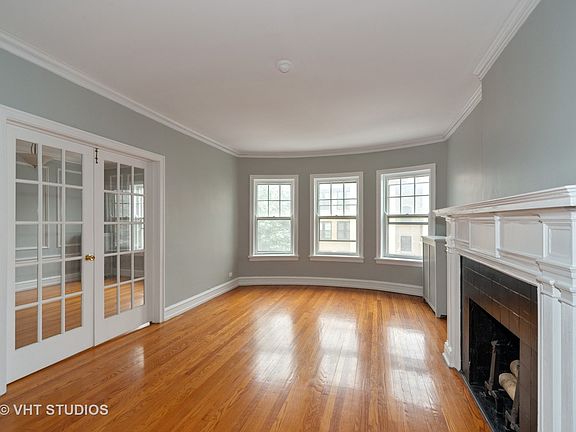4th image of 721 Erie St APT 2B