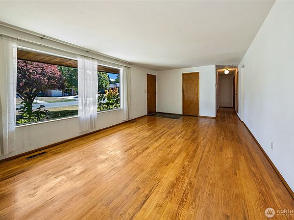 4th image of 9623 14th Avenue NW