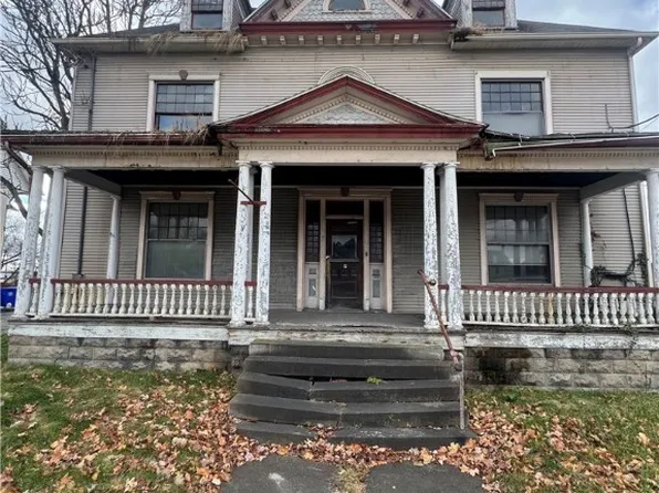 19 S Mercer St, Greenville, PA 16125