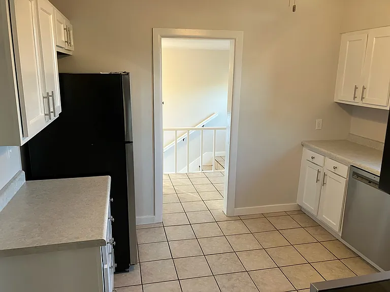 635 N Washington St — Photo 6
