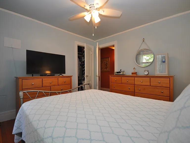 298 Main St #12 — Photo 2