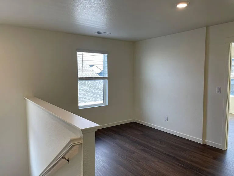 6045 Holstein Dr — Photo 18