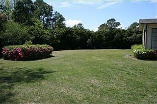 3rd image of 364 Semmes Dr