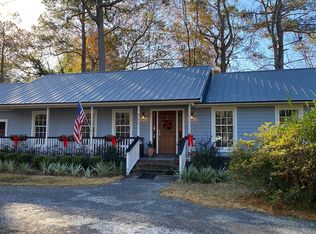 711 Simmons Ave, Summerville, SC 29483