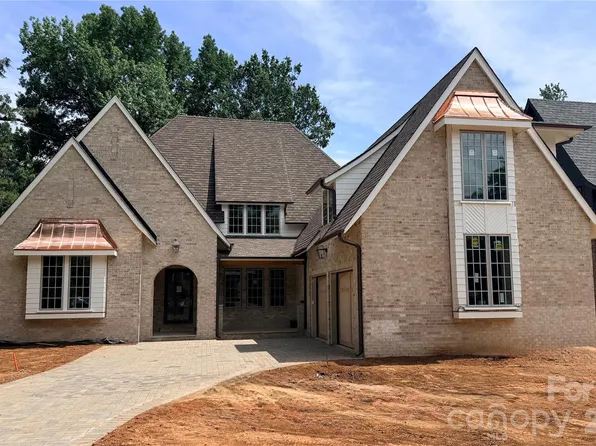 110 Hunter Ln, Charlotte, NC 28211