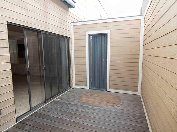 5th image of 9250 Towne Centre Dr Unit 3