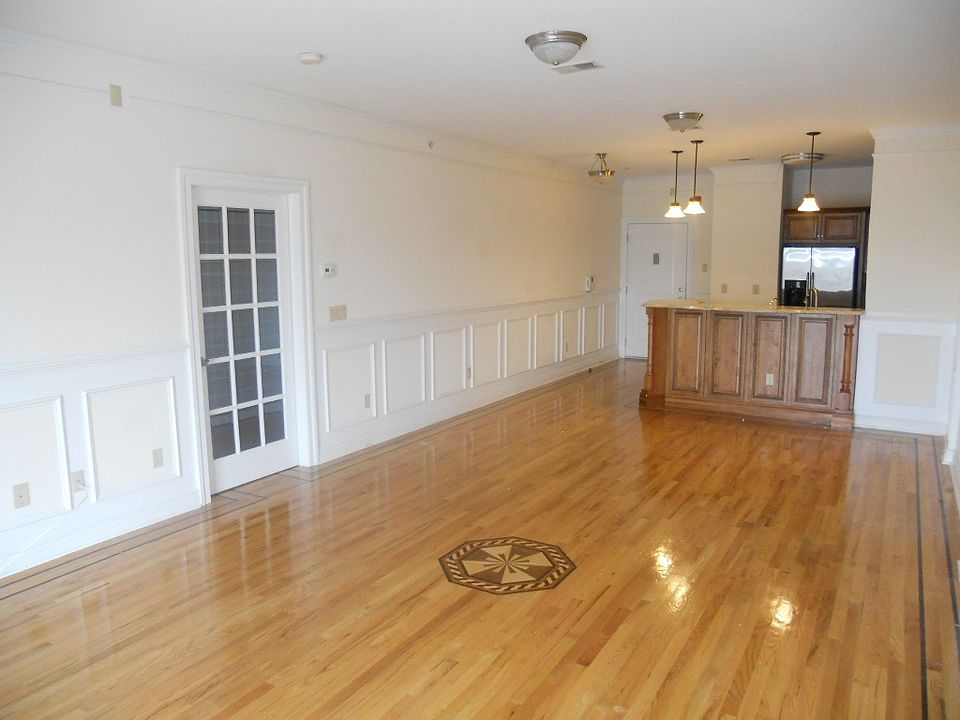 1st image of 25-27 Freeman St #3204