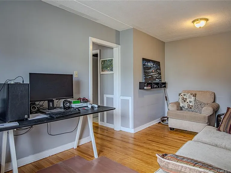 49 Quinton Ave — Photo 24