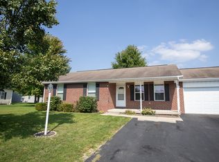 60 Brookside Dr, North Vernon, IN 47265