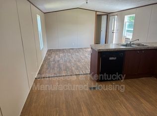 1104 Columbia Ave, Glasgow, KY 42141