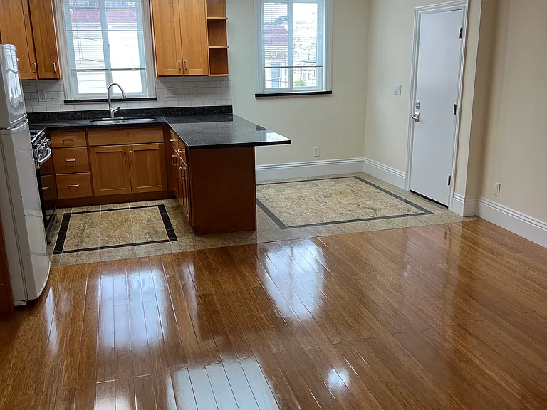 7000-7002 Geary Blvd #A — Photo 5