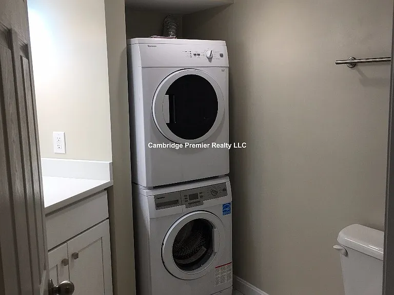 17 Bow St #33 — Photo 10
