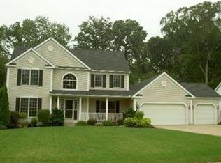 3679 Durham Rd, Barberton, OH 44203