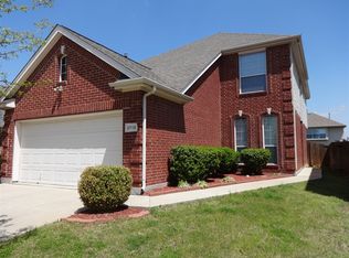 2713 Mountain Lion Dr, Fort Worth, TX 76244