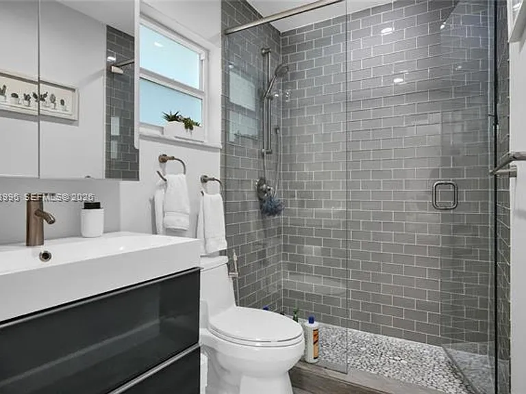 5721 SW 59th Ct #5721 — Photo 12