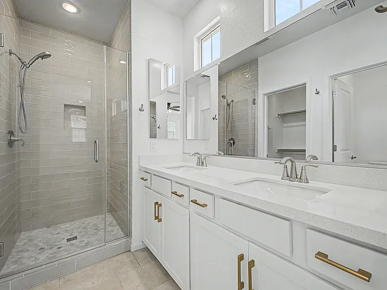2771 S Chippewa Dr — Photo 17