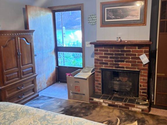 5th image of 1720 Hale Ave