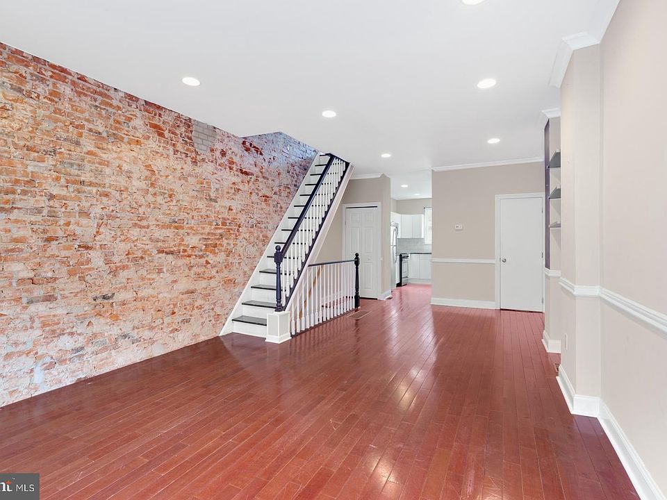 1st image of 1806 Tree St