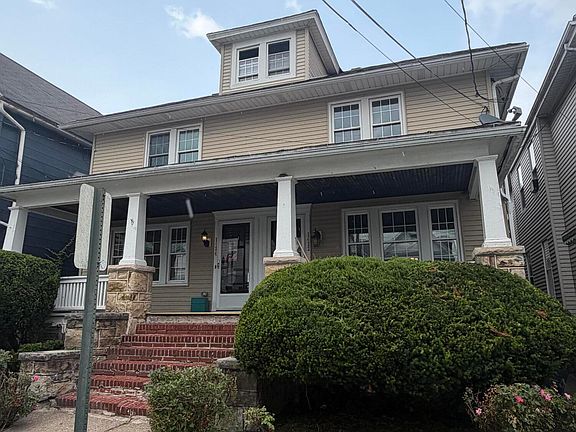 2nd image of 1422-1424 Academy St