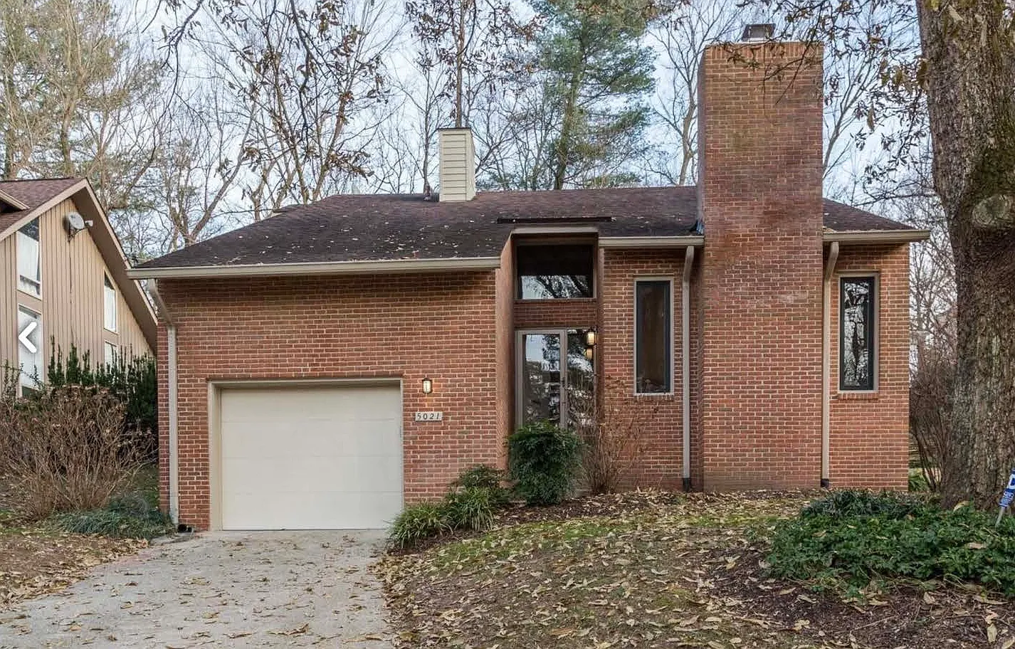 4 bed, 2.5 bath, 2199 sqft, $5,025 — Photo 1
