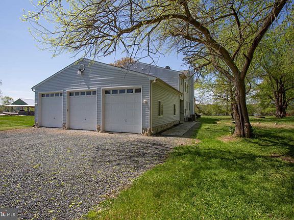 5th image of 21 Aquia Crest Ln