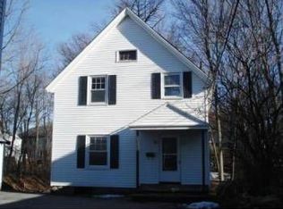 4R Auburn St, Woburn, MA 01801