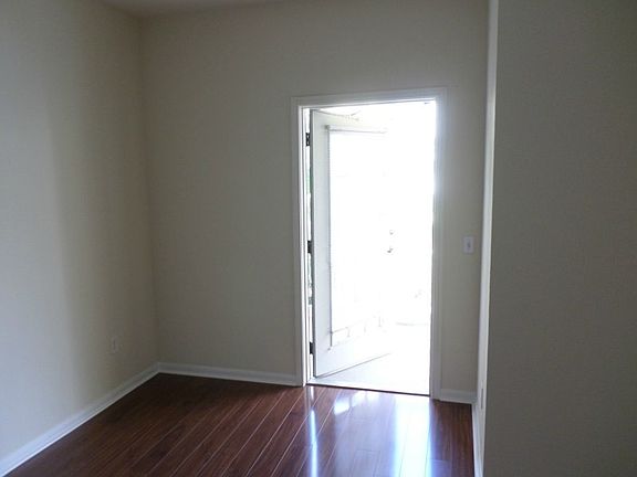 3rd image of 860 N Orange Ave #438