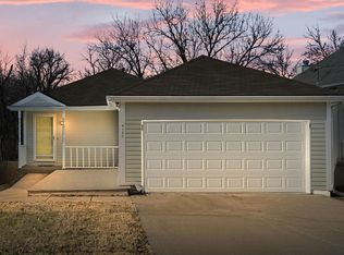 4150 NE Winn Rd, Kansas City, MO 64117