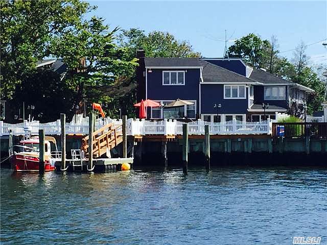 1st image of 601 E Bay Dr