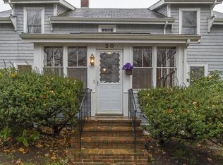 20 Maple Ave, Ipswich, MA 01938