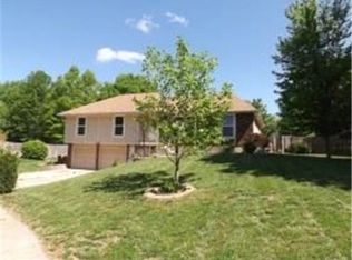 3500 NE 77th St, Kansas City, MO 64119