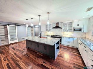 1511 S Grandview Dr, Gallup, NM 87301