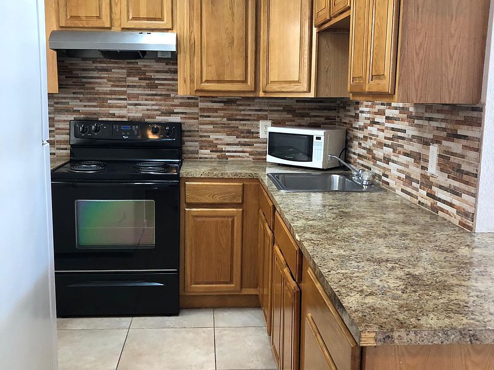 1st image of 15600 NW 7th Ave APT 615