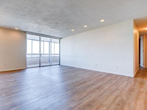 5th image of 3663 Grand Ave Unit 508
