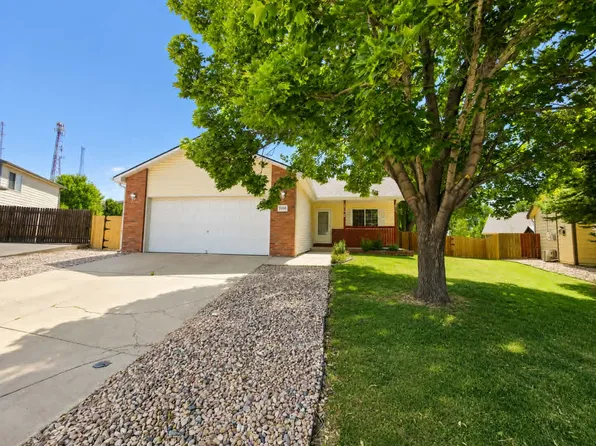 3306 Windmill Ct, Evans, CO 80620