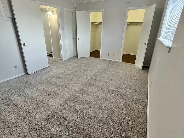 Juniper Springs Apartments — Photo 58
