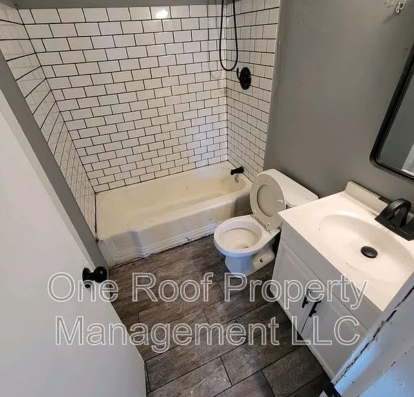 2900 Orville Ave #104 — Photo 3