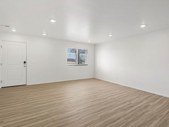 Welcome to the Steamboat floorplan.