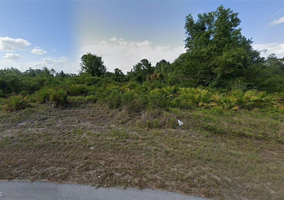 1st image of 405 Wickham Ave S